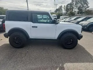 Ford Bronco 2023 4x4 Base 2dr SUV