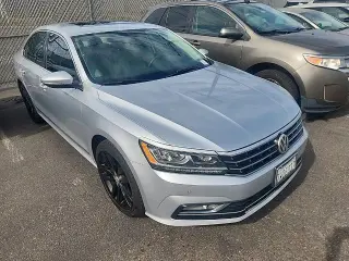Volkswagen Passat 2017 1.8T SE 4dr Sedan w/Technology