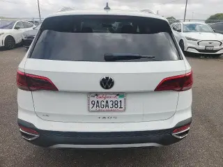 Volkswagen Taos 2022 SE 4dr SUV