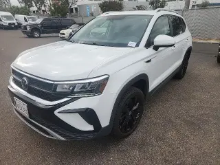 Volkswagen Taos 2022 SE 4dr SUV
