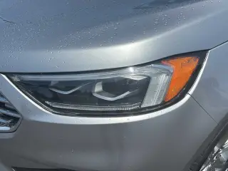Ford Edge 2022 AWD Titanium 4dr Crossover