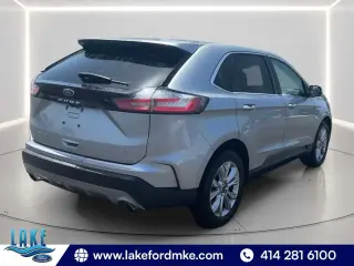 Ford Edge 2022 AWD Titanium 4dr Crossover