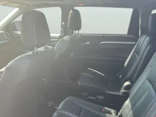 Toyota Highlander 2019 AWD SE 4dr SUV