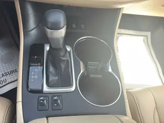 Toyota Highlander 2019 AWD SE 4dr SUV