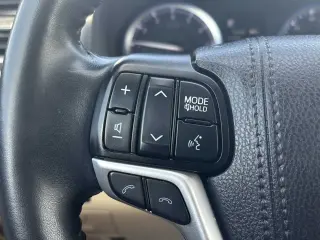 Toyota Highlander 2019 AWD SE 4dr SUV
