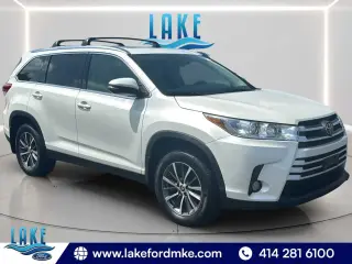 Toyota Highlander 2019 AWD SE 4dr SUV