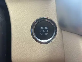 Toyota Highlander 2019 AWD SE 4dr SUV