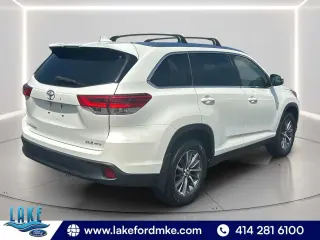Toyota Highlander 2019 AWD SE 4dr SUV
