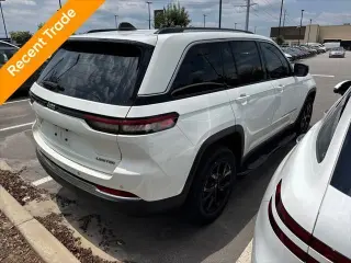 Jeep Grand Cherokee 2022 4x2 Limited 4dr SUV (midyear release)