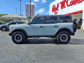 Ford Bronco 2022 4x4 Base Advanced 4dr SUV