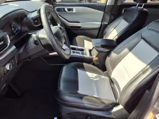 Ford Explorer 2023 XLT 4dr SUV