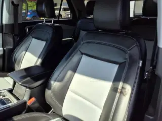 Ford Explorer 2023 XLT 4dr SUV