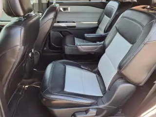 Ford Explorer 2023 XLT 4dr SUV