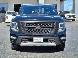 Nissan Titan 2021 4x4 SV 4dr Crew Cab 5.6 ft. SB