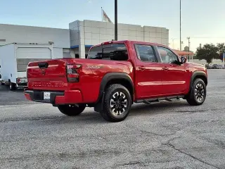 Nissan Frontier 2024 4x2 SV 4dr Crew Cab 5 ft. SB