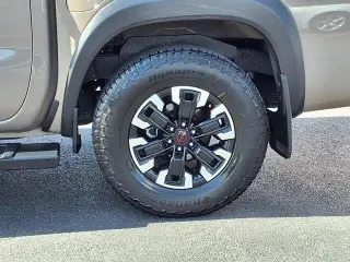 Nissan Frontier 2024 4x2 PRO-X 4dr Crew Cab 5 ft. SB