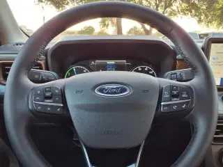 Ford Maverick 2024 Lariat 4dr SuperCrew 4.5 ft. SB