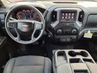 Chevrolet Silverado 1500 2024 4x2 Custom 4dr Crew Cab 5.8 ft. SB