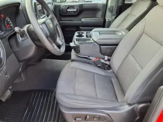 Chevrolet Silverado 1500 2024 4x2 Custom 4dr Crew Cab 5.8 ft. SB