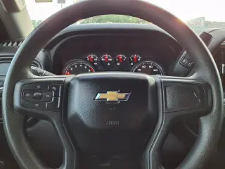 Chevrolet Silverado 1500 2024 4x2 Custom 4dr Crew Cab 5.8 ft. SB