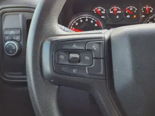 Chevrolet Silverado 1500 2024 4x2 Custom 4dr Crew Cab 5.8 ft. SB