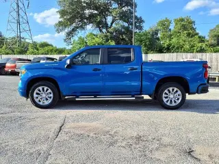 Chevrolet Silverado 1500 2024 4x2 Custom 4dr Crew Cab 5.8 ft. SB