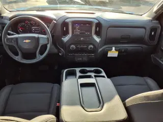 Chevrolet Silverado 1500 2024 4x2 Custom 4dr Crew Cab 5.8 ft. SB