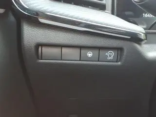 Nissan Kicks 2025 SR 4dr Crossover
