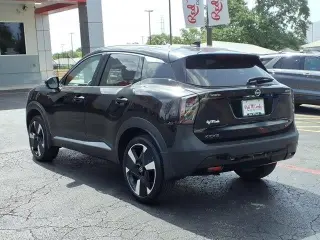 Nissan Kicks 2025 SR 4dr Crossover