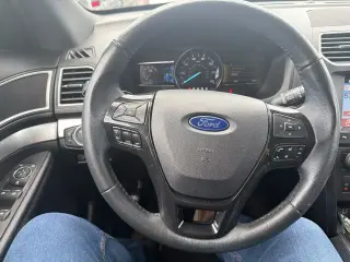 Ford Explorer 2017 AWD XLT 4dr SUV