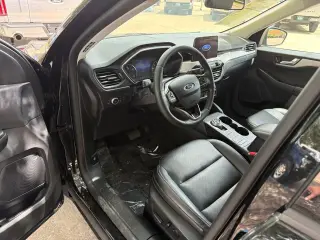 Ford Escape Plug-In Hybrid 2022 SEL 4dr SUV