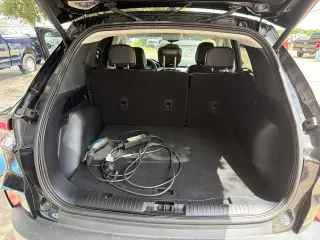 Ford Escape Plug-In Hybrid 2022 SEL 4dr SUV