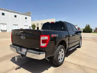 Ford F-150 2021 4x4 Lariat 4dr SuperCrew 6.5 ft. SB