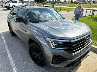 Volkswagen Atlas Cross Sport 2025 AWD SEL R-Line Black 4Motion 4dr SUV