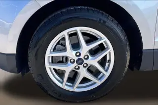 Ford Edge 2022 AWD SEL 4dr Crossover