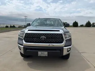 Toyota Tundra 2018 4x2 SR5 4dr Double Cab Pickup SB (4.6L V8)