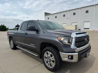 Toyota Tundra 2018 4x2 SR5 4dr Double Cab Pickup SB (4.6L V8)