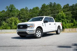Ford F-150 2022 4x4 XL 4dr SuperCrew 5.5 ft. SB