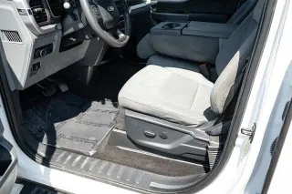 Ford F-150 2022 4x4 XL 4dr SuperCrew 5.5 ft. SB