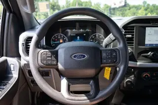 Ford F-150 2022 4x4 XL 4dr SuperCrew 5.5 ft. SB