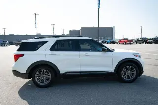 Ford Explorer 2023 XLT 4dr SUV