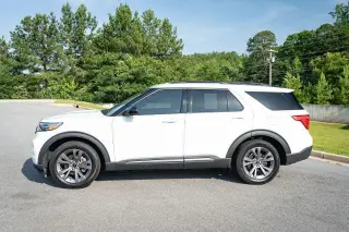 Ford Explorer 2023 XLT 4dr SUV