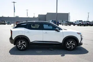 Nissan Kicks 2026 SV 4dr Crossover