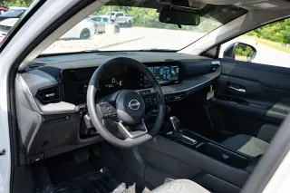 Nissan Kicks 2026 SV 4dr Crossover