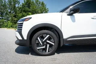 Nissan Kicks 2026 SV 4dr Crossover
