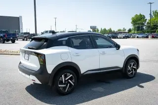 Nissan Kicks 2026 SV 4dr Crossover