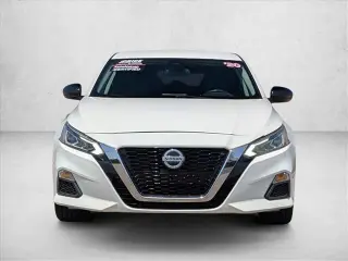 Nissan Altima 2020 2.5 SR 4dr Sedan