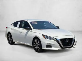 Nissan Altima 2020 2.5 SR 4dr Sedan
