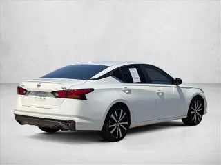 Nissan Altima 2020 2.5 SR 4dr Sedan