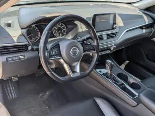 Nissan Altima 2020 2.5 SR 4dr Sedan